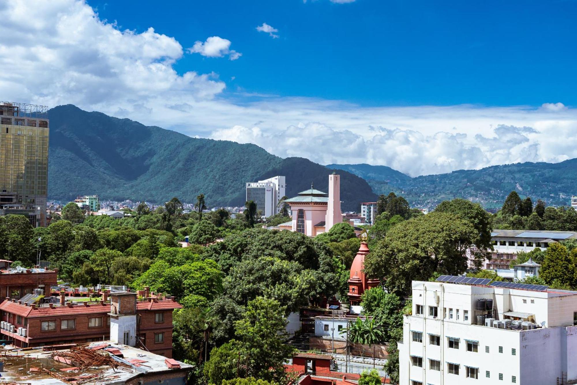 The Luxe Inn Boutique Hotel Kathmandu Exterior photo